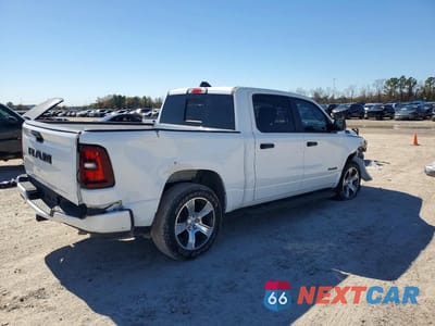 Trzecie zdjęcie samochodu z tyłu: 2025 RAM 1500 TRADESMAN VIN:1C6RREGG1SN647646 - miniatura