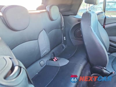 Zdjęcie 10 z 11 samochodu: 2010 MINI COOPER VIN:WMWMR3C58ATU97134 - miniatura