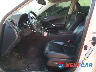 Zdjęcie 7 z 13 samochodu: 2011 LEXUS IS VIN:JTHCF5C28B5046962 - miniatura