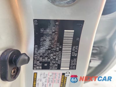 Zdjęcie 13 z 14 samochodu: 2004 TOYOTA HIGHLANDER BASE VIN:JTEDD21A540094239 - miniatura
