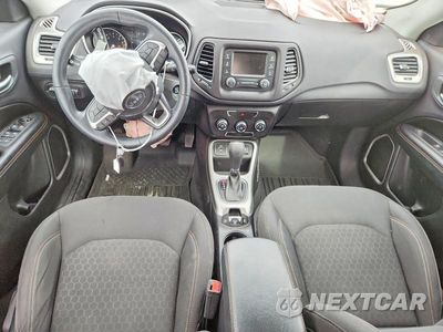 Zdjęcie 8 z 12 samochodu: 2018 JEEP COMPASS SPORT VIN:3C4NJCAB2JT123906 - miniatura