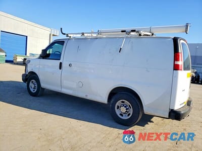 Drugie zdjęcie samochodu z przodu: 2012 CHEVROLET EXPRESS 2500 UTILITY / SERVICE VAN VIN:1GCWGFCB3C1107824 - miniatura