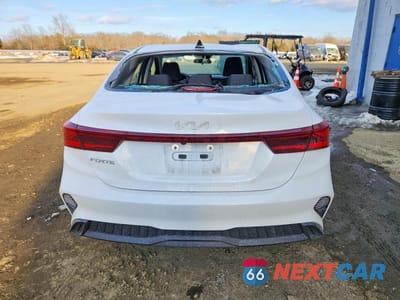 Zdjęcie 6 z 12 samochodu: 2023 KIA FORTE LXS VIN:3KPF24AD7PE690702 - miniatura
