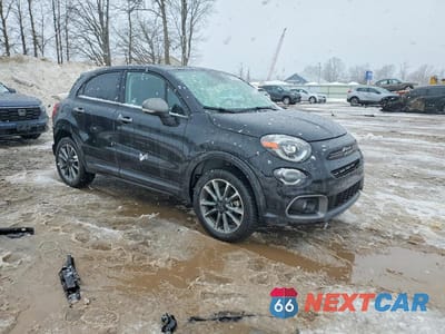 Czwarte zdjęcie samochodu z boku: 2023 FIAT 500X POP VIN:ZFBNF3B14PP988450 - miniatura