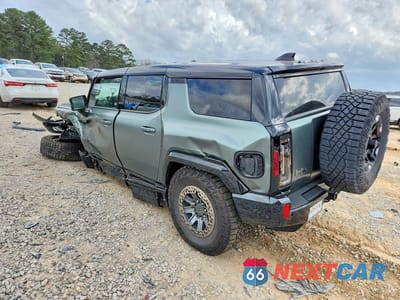 Drugie zdjęcie samochodu z przodu: 2024 GMC HUMMER SUV 3X VIN:1GKB0RDC6RU102303 - miniatura