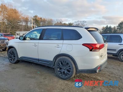 Drugie zdjęcie samochodu z przodu: 2018 MITSUBISHI OUTLANDER SE VIN:JA4AZ3A33JZ035871 - miniatura