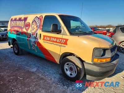 Czwarte zdjęcie samochodu z boku: 2017 CHEVROLET EXPRESS G3500 VIN:1GCZGGFF0H1257026 - miniatura