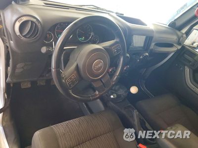 Zdjęcie 8 z 13 samochodu: 2012 JEEP WRANGLER SPORT VIN:1C4AJWAGXCL244550 - miniatura
