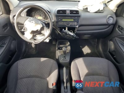 Zdjęcie 8 z 13 samochodu: 2015 MITSUBISHI MIRAGE DE VIN:ML32A3HJ2FH049444 - miniatura