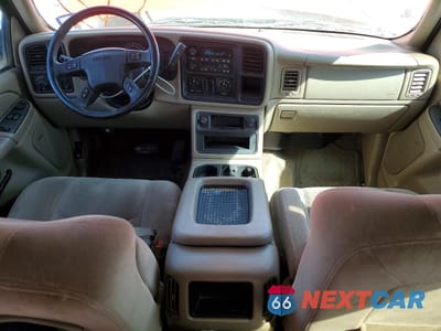 Zdjęcie 8 z 12 samochodu: 2005 GMC NEW SIERRA C1500 VIN:1GTEC19Z25Z252467 - miniatura