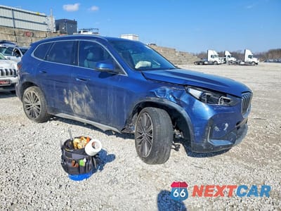 Czwarte zdjęcie samochodu z boku: 2025 BMW X1 XDRIVE28I VIN:WBX73EF02S5224535 - miniatura
