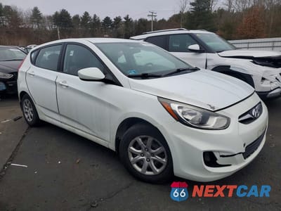 Czwarte zdjęcie samochodu z boku: 2013 HYUNDAI ACCENT GS VIN:KMHCT5AE7DU087742 - miniatura