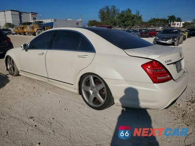 Drugie zdjęcie samochodu z przodu: 2013 MERCEDES-BENZ S 550 VIN:WDDNG7DB1DA533356 - miniatura