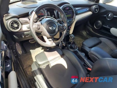 Zdjęcie 8 z 12 samochodu: 2015 MINI COOPER S VIN:WMWXP7C57F2A36601 - miniatura