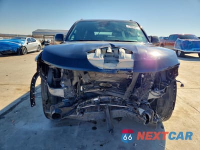 Piąte zdjęcie samochodu w środku: 2024 JEEP WAGONEER SERIES II VIN:1C4SJVBPXRS105644 - miniatura