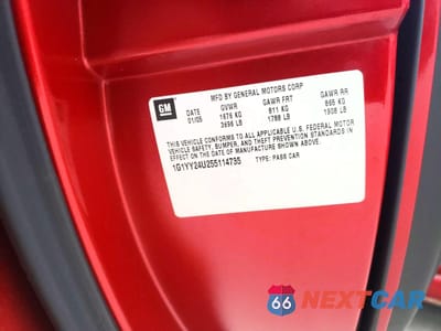 Zdjęcie 12 z 13 samochodu: 2005 CHEVROLET CORVETTE VIN:1G1YY24U255114735 - miniatura