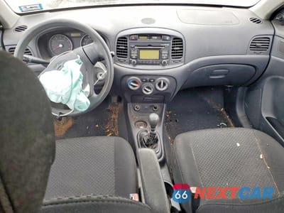 Zdjęcie 8 z 12 samochodu: 2009 HYUNDAI ACCENT GS VIN:KMHCM36C09U120161 - miniatura