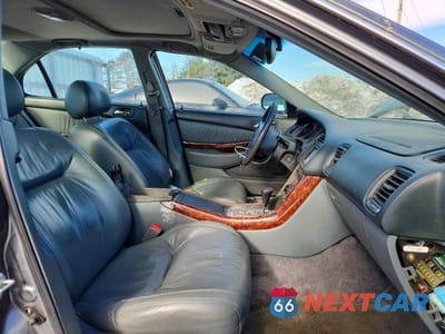 Zdjęcie 7 z 13 samochodu: 2001 ACURA 3.2TL VIN:19UUA56751A000394 - miniatura