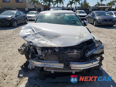 Piąte zdjęcie samochodu w środku: 2024 HONDA CIVIC LX VIN:2HGFE2F23RH508456 - miniatura