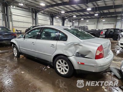 Drugie zdjęcie samochodu z przodu: 2004 VOLKSWAGEN PASSAT GLS VIN:WVWPD63B34P324592 - miniatura