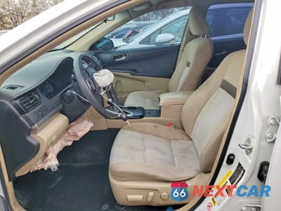 Zdjęcie 7 z 12 samochodu: 2012 TOYOTA CAMRY LE VIN:4T4BF1FK2CR251932 - miniatura