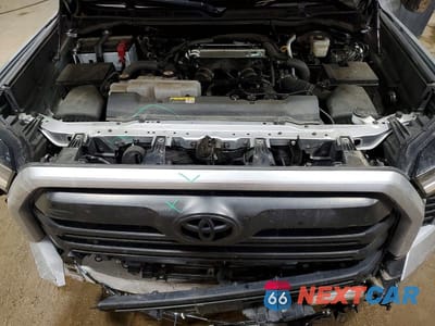 Zdjęcie 11 z 13 samochodu: 2023 TOYOTA TUNDRA CREWMAX SR VIN:5TFLA5DB9PX064168 - miniatura