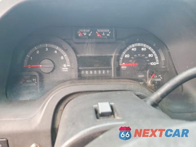 Zdjęcie 9 z 13 samochodu: 2015 FORD E350 BOX TRUCK VIN:1FDWE3FS1FDA18378 - miniatura