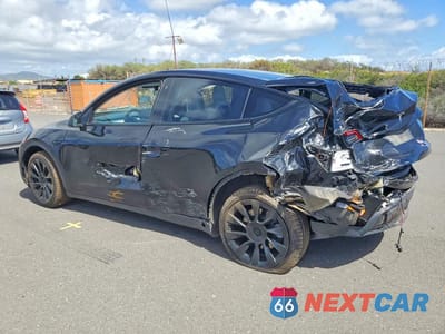 Drugie zdjęcie samochodu z przodu: 2021 TESLA MODEL Y VIN:5YJYGDEEXMF108563 - miniatura