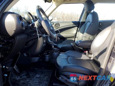 Zdjęcie 7 z 12 samochodu: 2016 MINI COUNTRYMAN VIN:WMWZC5C56GWU02239 - miniatura