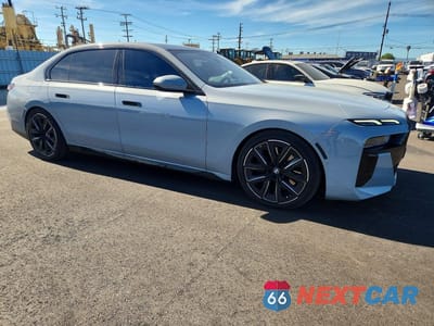 Czwarte zdjęcie samochodu z boku: 2024 BMW 740 I VIN:WBA23EH02RCT01525 - miniatura