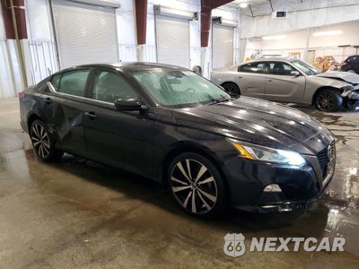Czwarte zdjęcie samochodu z boku: 2022 NISSAN ALTIMA SR VIN:1N4BL4CW2NN352150 - miniatura
