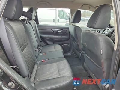 Zdjęcie 11 z 12 samochodu: 2018 NISSAN ROGUE S VIN:KNMAT2MV6JP581767 - miniatura