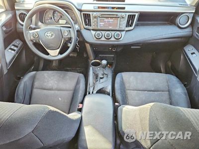 Zdjęcie 8 z 13 samochodu: 2014 TOYOTA RAV4 LE VIN:JTMZFREV9EJ010431 - miniatura