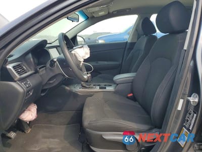Zdjęcie 7 z 12 samochodu: 2019 KIA OPTIMA LX VIN:5XXGT4L33KG378690 - miniatura