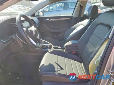 Zdjęcie 7 z 12 samochodu: 2023 VOLKSWAGEN JETTA SE VIN:3VWEM7BU0PM027190 - miniatura