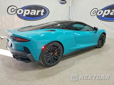 Trzecie zdjęcie samochodu z tyłu: 2025 MCLAREN AUTOMOTIVE GTS VIN:SBM22GCA9SW003148 - miniatura