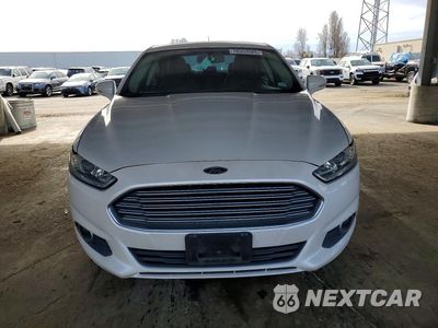 Piąte zdjęcie samochodu w środku: 2015 FORD FUSION SE HYBRID VIN:3FA6P0LU5FR253575 - miniatura