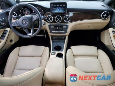 Zdjęcie 8 z 11 samochodu: 2018 MERCEDES-BENZ CLA 250 VIN:WDDSJ4EB2JN645816 - miniatura