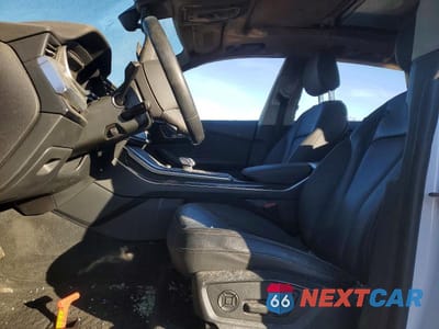 Zdjęcie 7 z 12 samochodu: 2020 AUDI Q8 PREMIUM VIN:WA1AVAF17LD019101 - miniatura