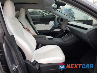 Zdjęcie 7 z 14 samochodu: 2026 TESLA MODEL Y VIN:7SAYGDED8TA498634 - miniatura