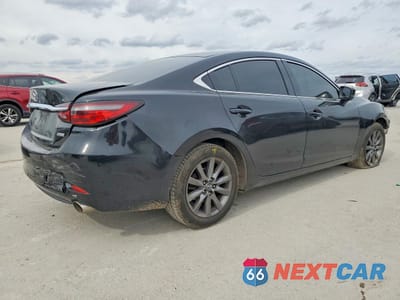 Trzecie zdjęcie samochodu z tyłu: 2018 MAZDA 6 SPORT VIN:JM1GL1UM7J1322493 - miniatura