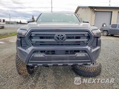 Piąte zdjęcie samochodu w środku: 2025 TOYOTA TACOMA DOUBLE CAB VIN:3TMLB5JNXSM101612 - miniatura