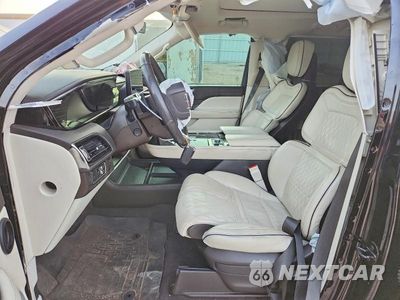 Zdjęcie 7 z 13 samochodu: 2022 LINCOLN NAVIGATOR L BLACK LABEL VIN:5LMJJ3TT9NEL13110 - miniatura