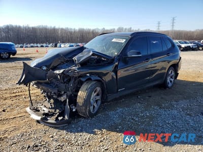 2015 BMW X1 SDRIVE28I WBAVM1C56FV318026 - główne zdjęcie licytacji z USA - miniatura