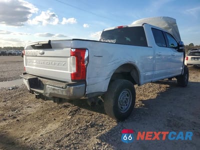 Trzecie zdjęcie samochodu z tyłu: 2017 FORD F250 SUPER DUTY VIN:1FT7W2BT7HED43483 - miniatura