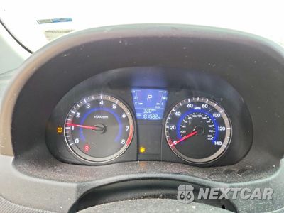 Zdjęcie 9 z 14 samochodu: 2013 HYUNDAI ACCENT GLS VIN:KMHCT5AE4DU108093 - miniatura