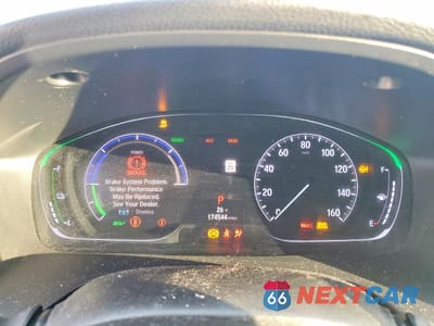 Zdjęcie 9 z 12 samochodu: 2019 HONDA INSIGHT TOURING VIN:19XZE4F94KE009977 - miniatura