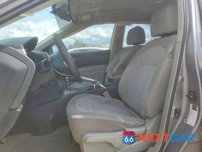 Zdjęcie 7 z 13 samochodu: 2010 NISSAN ROGUE SL VIN:JN8AS5MT3AW503444 - miniatura