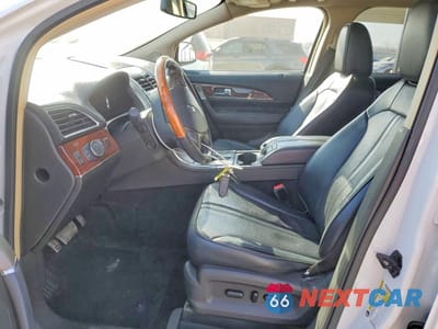 Zdjęcie 7 z 14 samochodu: 2011 LINCOLN MKX VIN:2LMDJ8JK4BBJ11567 - miniatura