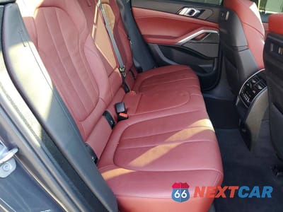 Zdjęcie 10 z 12 samochodu: 2021 BMW X6 M50I VIN:5UXCY8C07M9F89874 - miniatura